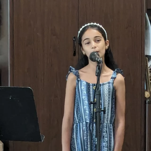 vocal performer 1